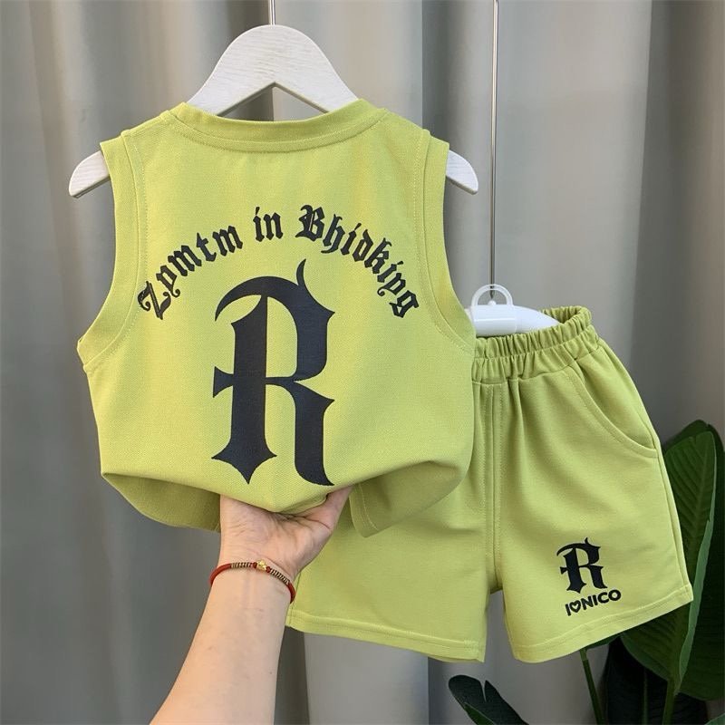Quality kids two piece set - Image 3