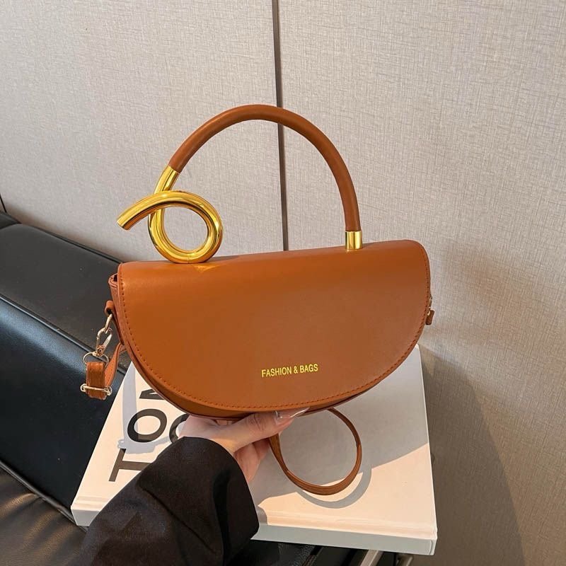 Aurelia Luxe Handbag – Caramel Brown