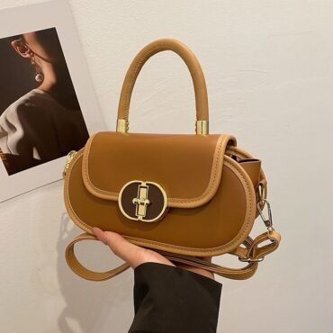 Classic Luxe Shoulder Bag – Elegant Mini Handbag