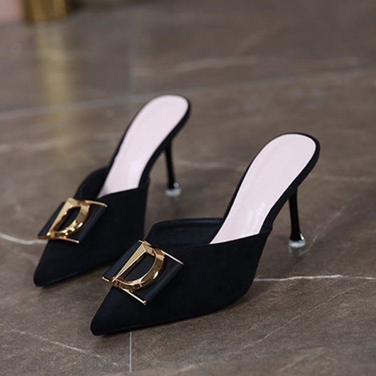 Stylish Heels Bundle (20 Pairs, Mixed Designs & Sizes) - Image 4